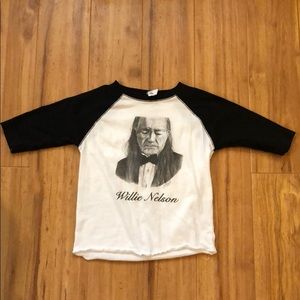 NWOT Willie Nelson Raglan